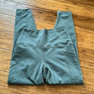 90 Degree Leggings with pockets